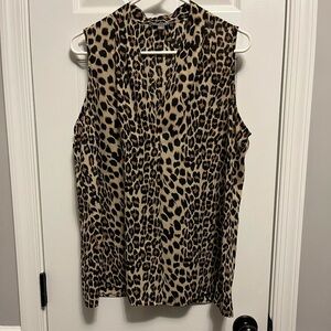 Roz & Ali Woman’s Sz L 
Blouse Animal Print Brown‎ Sleeveless 100% Polyester
